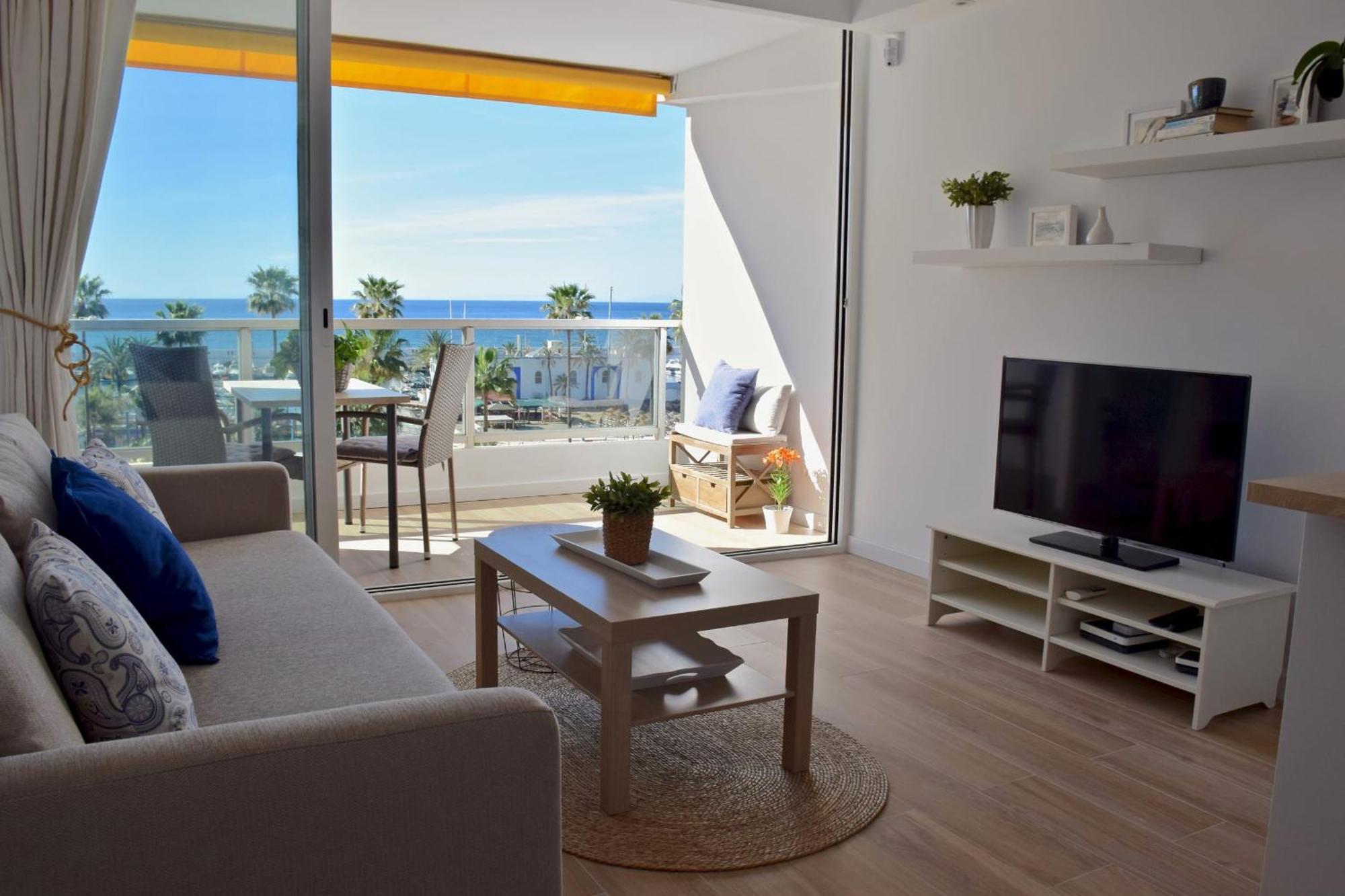 Apartment 1-bedroom With Spectacular Marina & Sea Views In Marbella